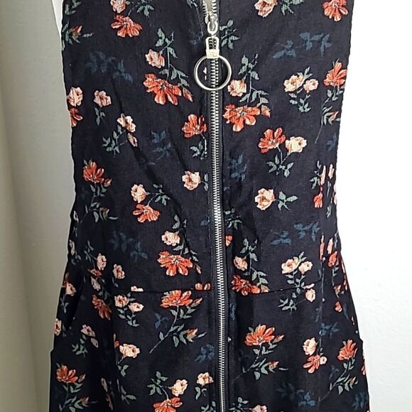 Shein Pinafore Dress, Black with Orange Floral, Zipper down front,Size XL, NWOT - Picture 4 of 10